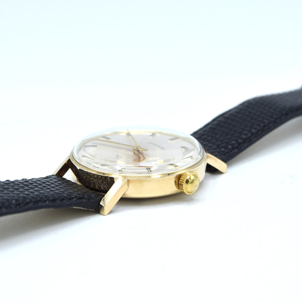 1979 Garrard Automatic Date Wristwatch in solid 9ct Gold with Original Box