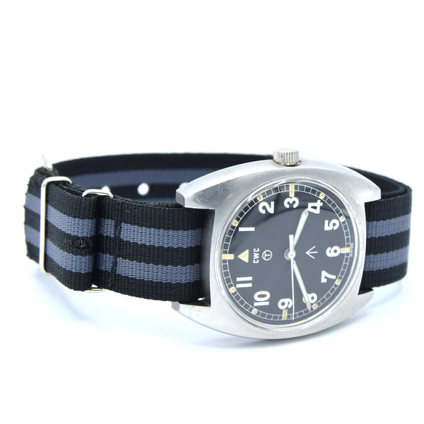1979 CWC 6BB/6645-99 British Royal Air Force Military Issue Wristwatch with Hacking Seconds