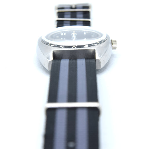 1979 CWC 6BB/6645-99 British Royal Air Force Military Issue Wristwatch with Hacking Seconds