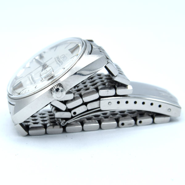 1968 Omega Seamaster Cosmic Date Model 166.023 Cross-Hair Dial Steel Monocoque Case on flat BOR