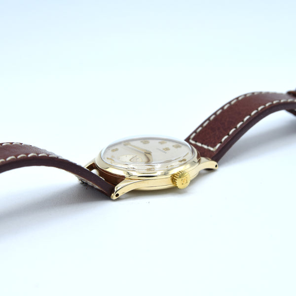 1954 Omega Manual Wind Dress Watch Model 13322 in 9ct Gold with all Arabic applied numerals