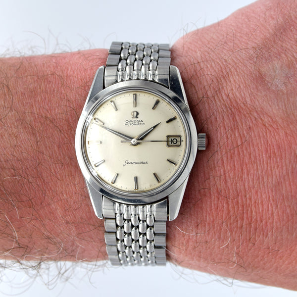 1959 Omega Seamaster Automatic Date Wristwatch Model 14710 with Original Off-White Dial in Stainless Steel + Box