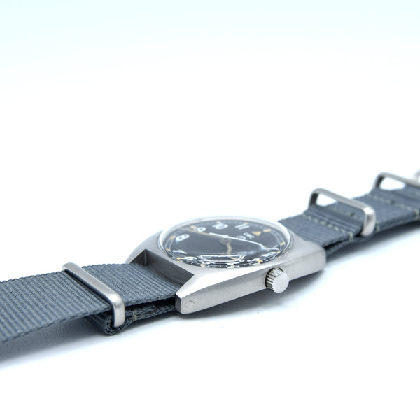 1976 CWC W10-6645-99 British Military Issue Mechanical watch - First year of production