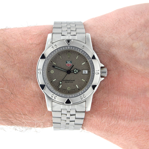 1996 TAG Heuer professional 1500 Series WF1212-KO with unusual Granite dial Box and papers