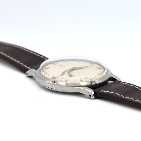 1952 Omega Large Jumbo watch model 2609 with honecomb / waffle Mixed Arabic Dial and Sub Seconds