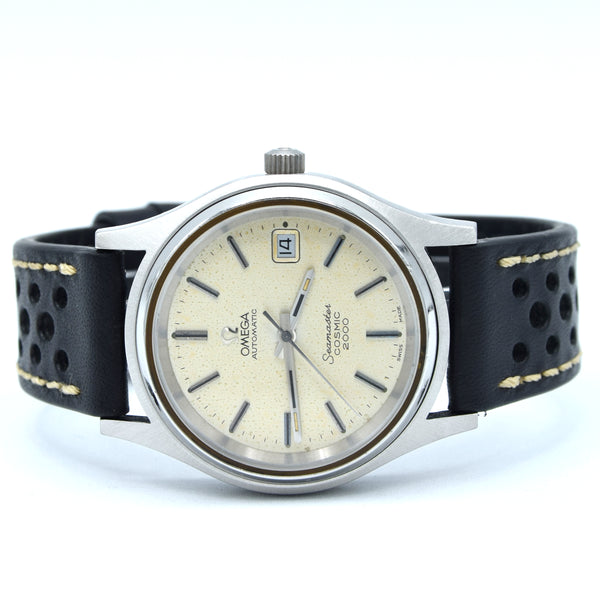 1971 Omega Large 38mm Seamaster Cosmic 2000 Automatic Date Model 166.128 with Silvered Dial
