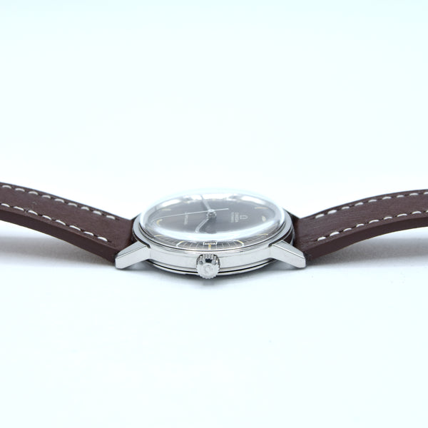 1966 Rare Omega Seamaster Automatic Date Model 166.002 so called 'Speedmaster Companion' Graphite grey dial in Steel