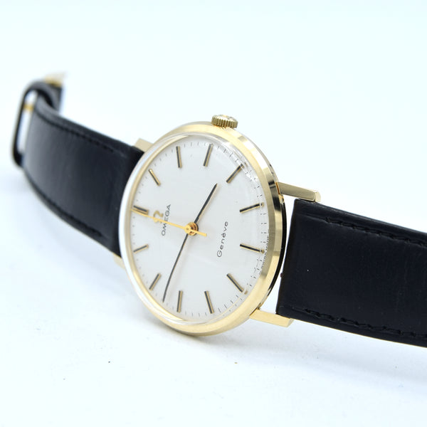 1962 Omega 'As New' Geneve Watch 9ct Gold English Case Model 1315016 Buckle + Box
