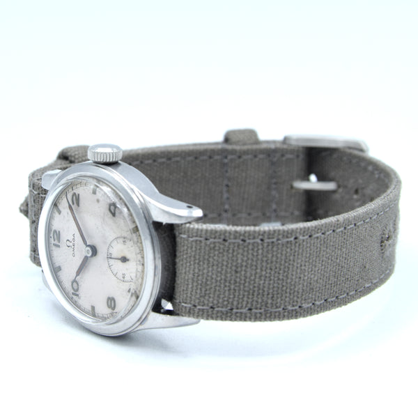 1943 Omega “Civil Service India” WW2 Mid-Size Steel Watch – Original Arabic Dial, Sub-Seconds, Cal. 26.5 T3 (CS/I Issue)