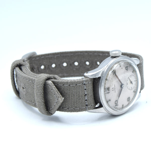 1943 Omega “Civil Service India” WW2 Mid-Size Steel Watch – Original Arabic Dial, Sub-Seconds, Cal. 26.5 T3 (CS/I Issue)