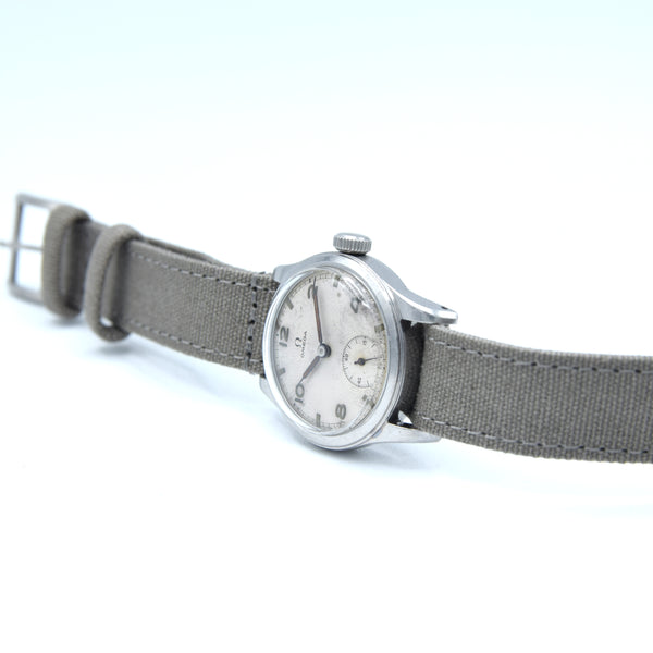 1943 Omega “Civil Service India” WW2 Mid-Size Steel Watch – Original Arabic Dial, Sub-Seconds, Cal. 26.5 T3 (CS/I Issue)