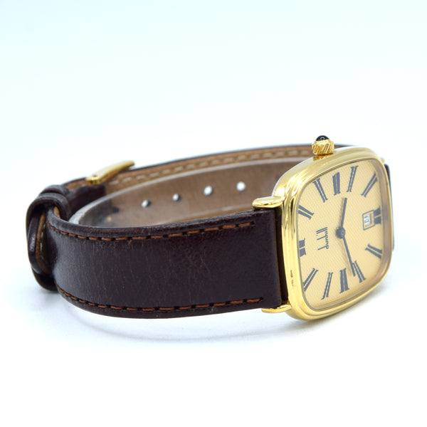 1980 Alfred Dunhill Guilloché / hobnail dial texture Gilt Rectangular Swiss Quartz Wristwatch – Roman Dial, Cabochon Crown