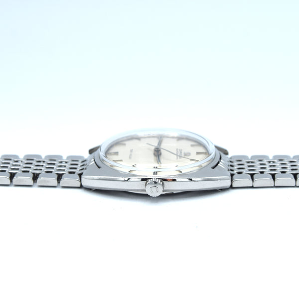 1968 Elegant Omega De Ville Automatic Model 165.029 in Stainless Steel on original Bracelet