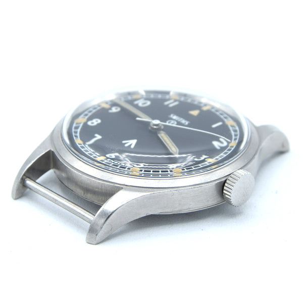 1967 Smiths W10 British Military Issue Wristwatch first issue date - Made in England Mint condition