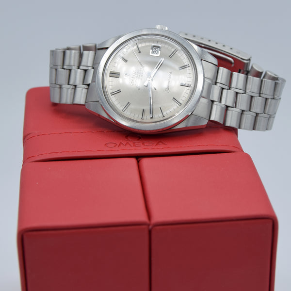 1967 Omega Seamaster Automatic Rare chronometer officially certified Date Model 168.022 on bracelet