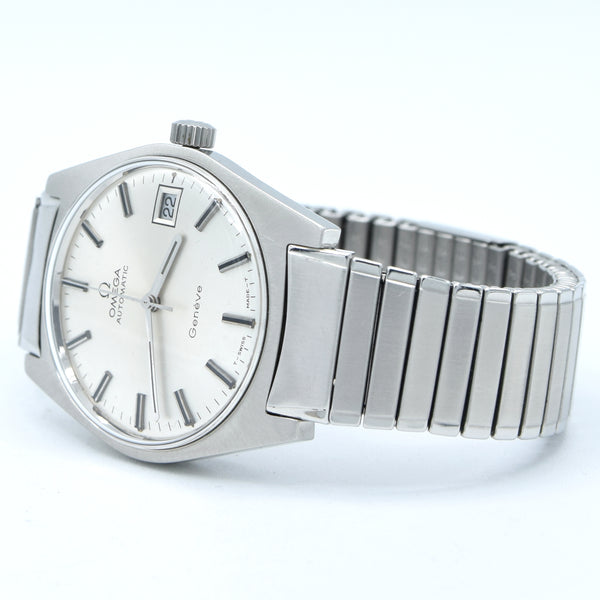 1969 Omega Rare Geneve Automatic Model 166.041 Silver sunburst dial on cool original Fixo - Flex bracelet Cal 565