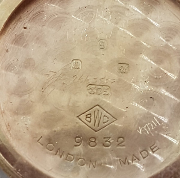 JW Benson & Smiths in solid 9ct Gold. a Dress Watch made in England dated 1950