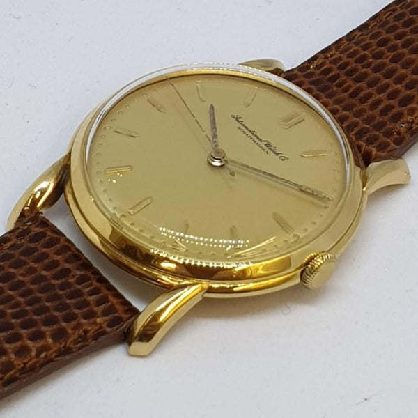 1945-7 IWC 18ct Gold Dress Watch with Rare Flared Bombe Style Lugs Cal 89