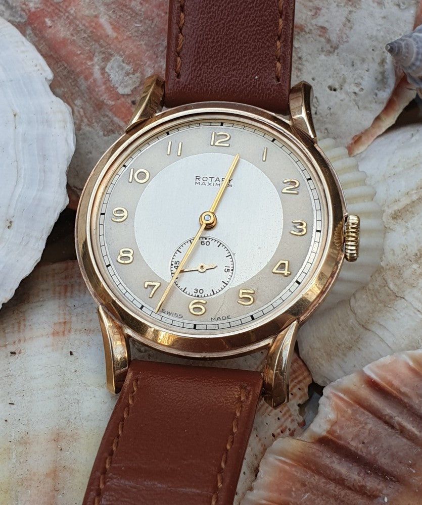 Rotary Maximus with Arabic Numerals in 9ct Gold with Original Box Circa 1950s