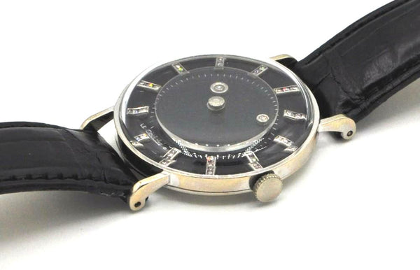 LeCoultre and Vacheron Constantin Wristwatch 1950s with Diamond Mystery 'Galaxy' Dial in 14ct Gold
