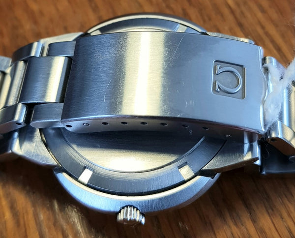 Omega Dynamic Automatic Day Date with Two Tone Silver and Blue Bullseye Dial in Stainless Steel on Bracelet 1969