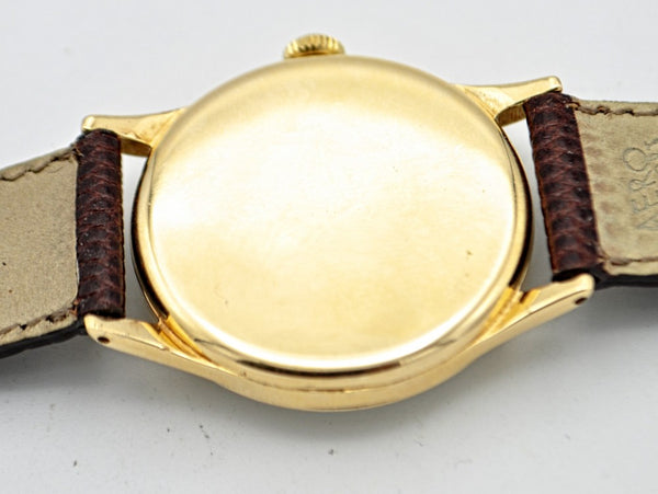 Omega Manual Wind Dress Watch with Arabic Numerals and Sub Seconds in 9ct Gold 1947