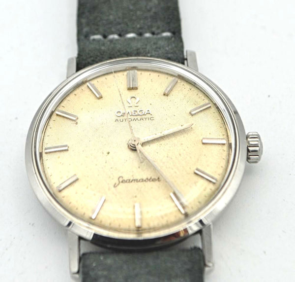 Omega Seamaster Automatic with Linen Dial in Stainless Steel with Omega Buckle and Box 1962