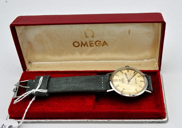 Omega Seamaster Automatic with Linen Dial in Stainless Steel with Omega Buckle and Box 1962