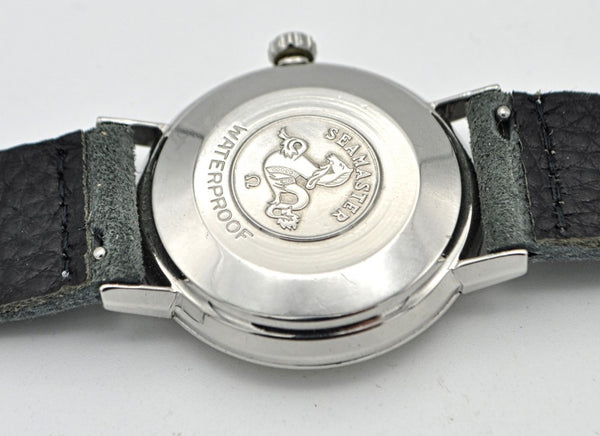 Omega Seamaster Automatic with Linen Dial in Stainless Steel with Omega Buckle and Box 1962