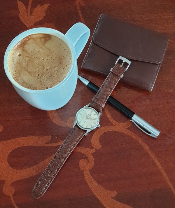 1966 Omega Constellation Auto with Cross Hair Dial and Dog Leg Lugs 167.005 in Stainless Steel