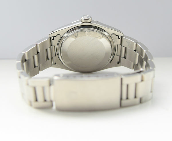 Rolex Oyster Perpetual Date with Satin Silver Dial in Stainless Steel Model 1500 Dated 1971