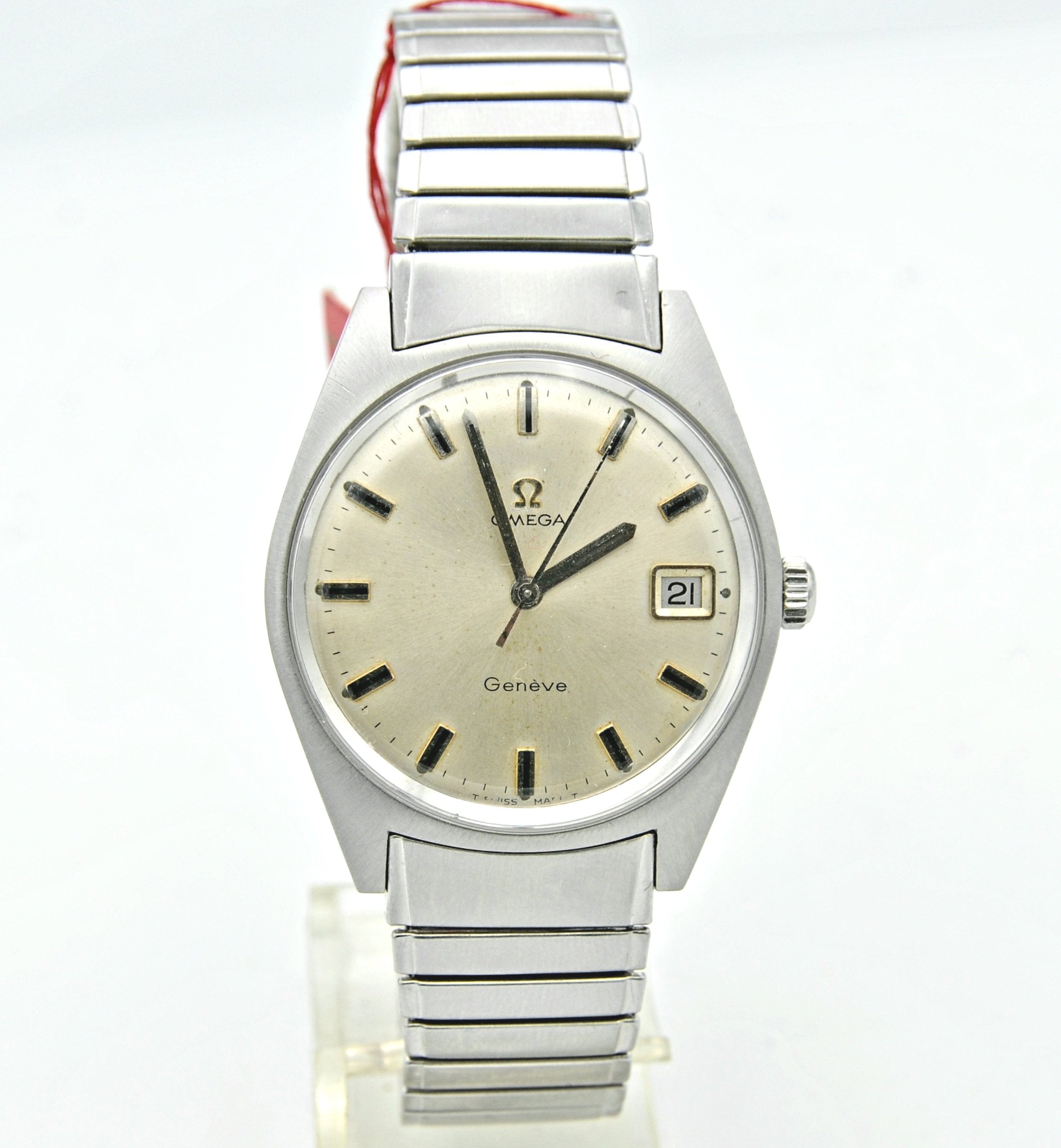 1969 Omega Geneve Date Model 136.041 Manual Wind with Rare Fixo-Flex Bracelet Original Box and Paperwork