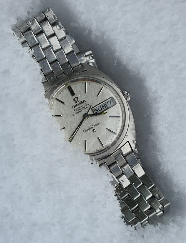 1971 Omega Constellation Automatic Chronometer Day / Date Model 168.0019 with Linen Dial