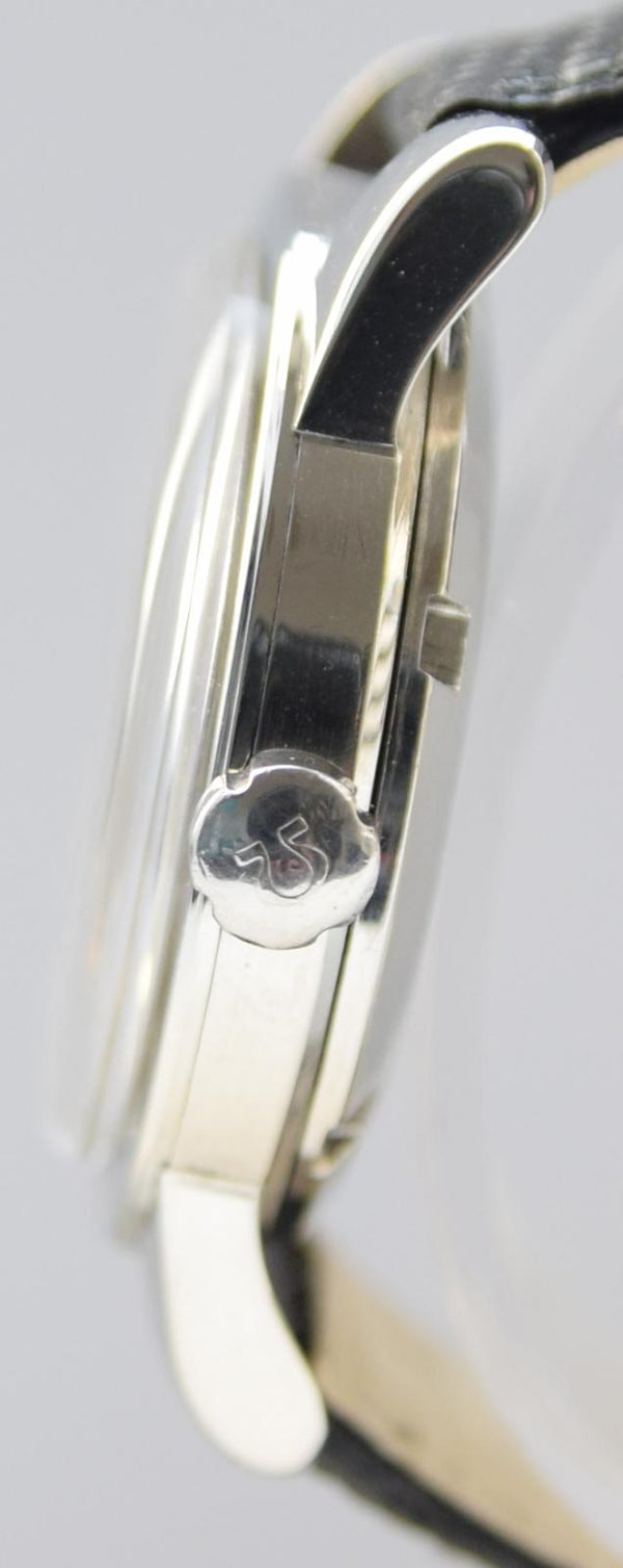 Omega Seamaster Bumper with Two Tone Dial Model 2677 in Stainless Steel 1953