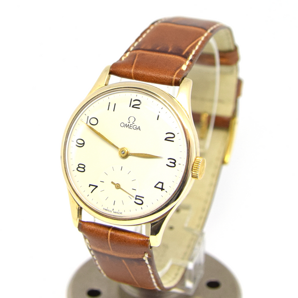 1947 Omega Manual Wind Dress Watch with Arabic Numerals in 9ct Gold