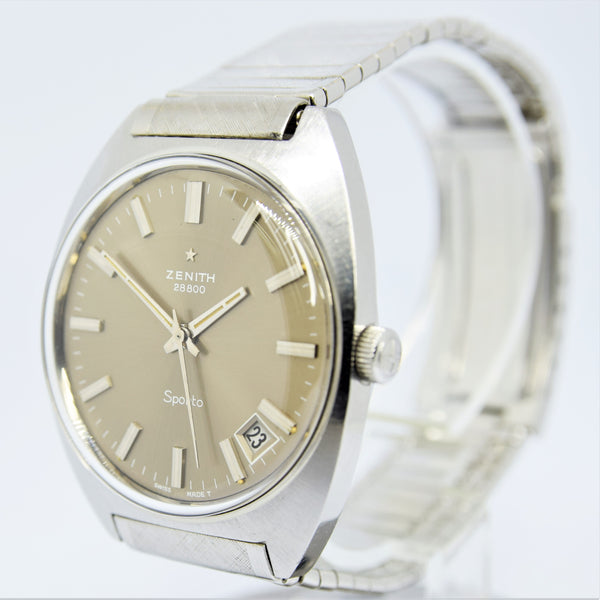 1969-72 Zenith Sporto Date Model 28800 with Original Metallic Champagne Dial on Bracelet