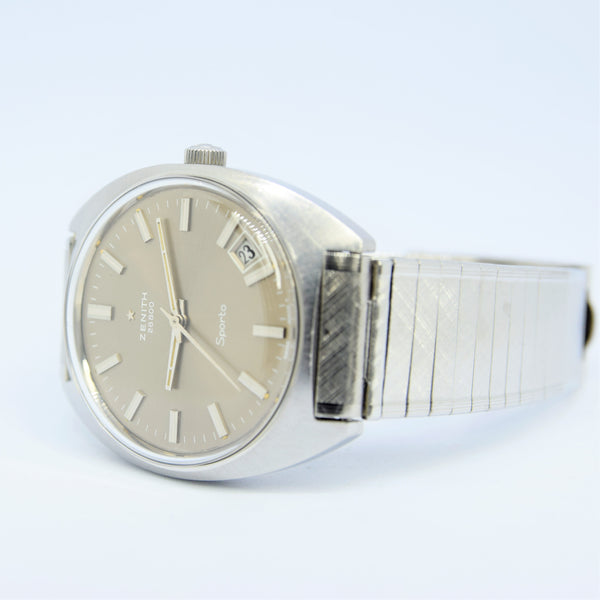 1969-72 Zenith Sporto Date Model 28800 with Original Metallic Champagne Dial on Bracelet