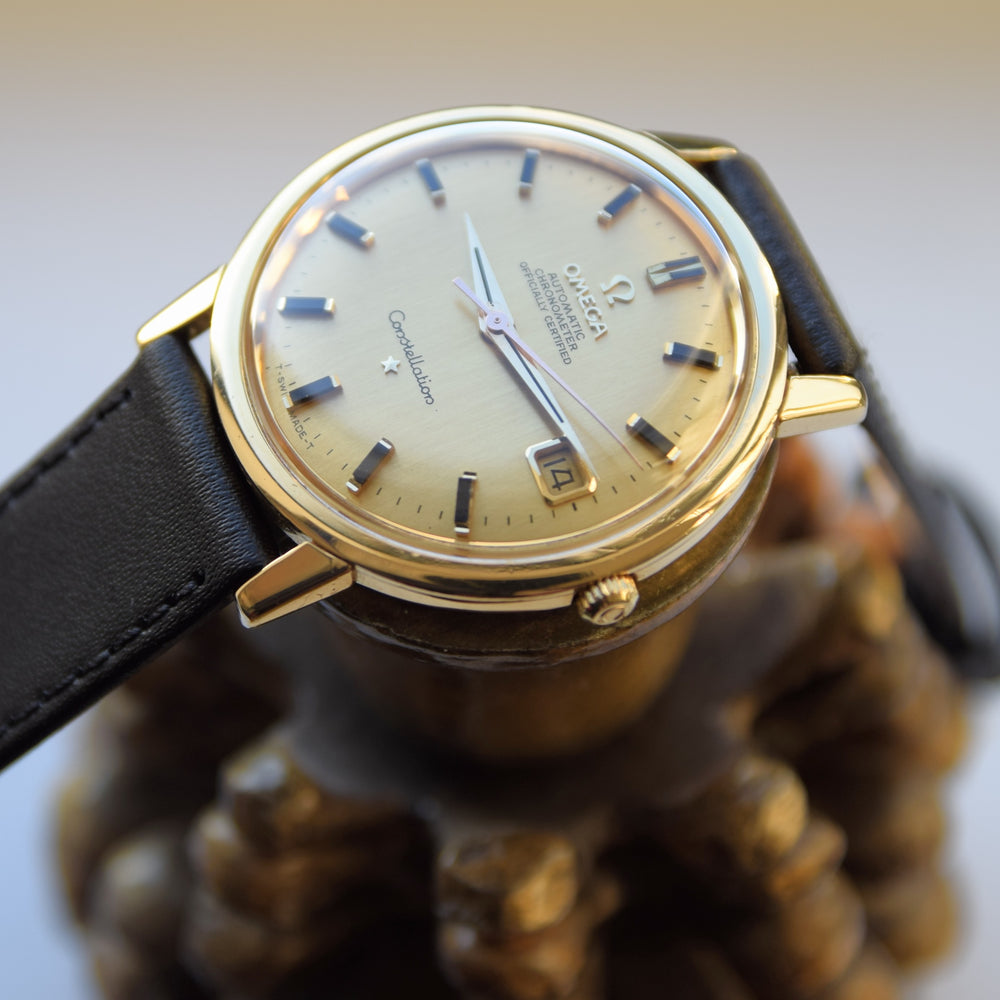1968 Omega Constellation Automatic with Date in 18ct Gold Model 168.004 with 18ct Gold Dial