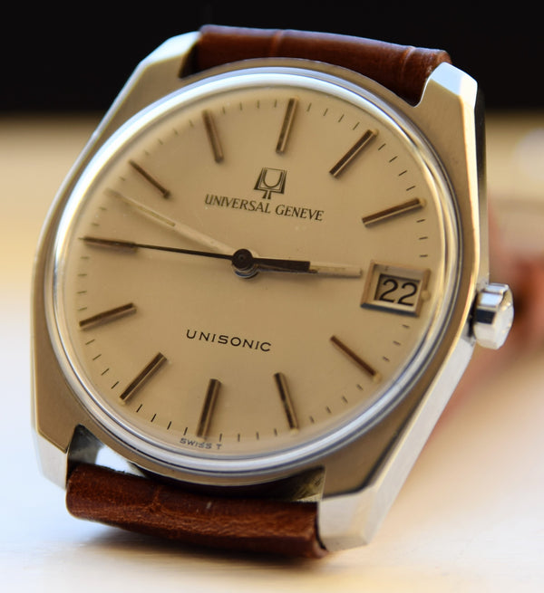 1960s Universal Geneve unisonic Tuning fork wristwatch in stainless steel model  852100/02
