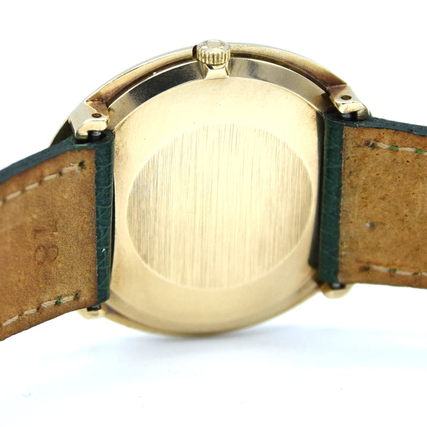 1968 Rare Omega Unisex Oval De Ville Dress Watch in Solid 9ct Gold English Case Model 1115495