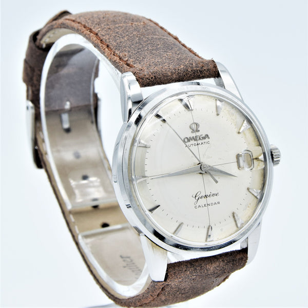 1959 Omega Rarer Geneve Calendar Automatic with Cross Hair Two Tone Dial and Central Seconds in Stainless Steel Model 2982