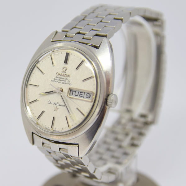 1971 Omega Constellation Automatic Chronometer Day / Date Model 168.0019 with Linen Dial