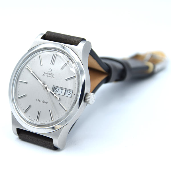 1972 Omega Genève Automatic Day/Date in Stainless Steel Model 166.0169 with Original Omega Buckle, Box and Papers