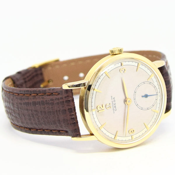 1944 Rare Omega Chronometer in 14ct Gold with Two Tone Dial Cal. 30T2RG Model 2364