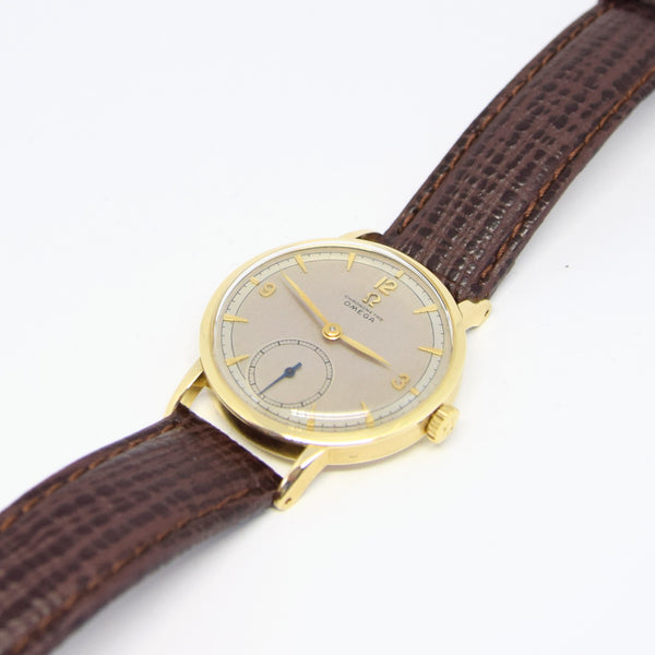 1944 Rare Omega Chronometer in 14ct Gold with Two Tone Dial Cal. 30T2RG Model 2364