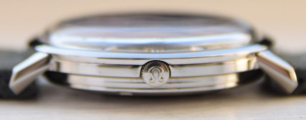 Omega Constellation Automatic Date 168.004 in Stainless Steel on Bracelet 1964
