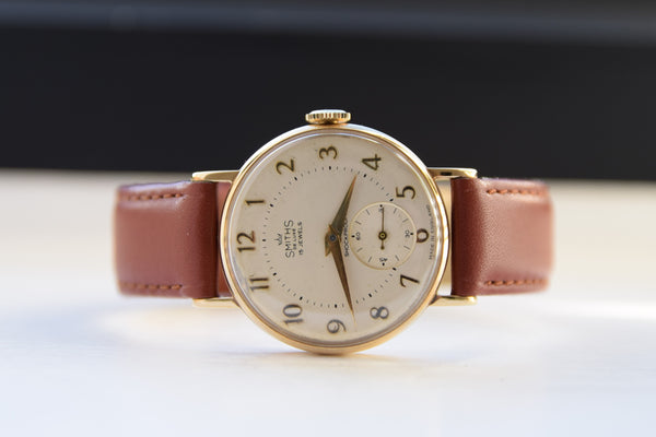 Smiths De Luxe All English 9ct Gold Dress Watch with Arabic Numerals Dated 1963