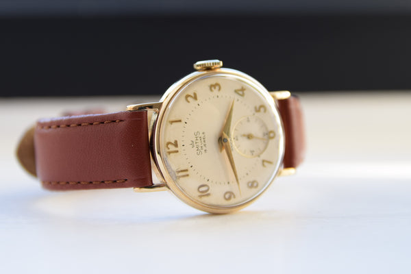 Smiths De Luxe All English 9ct Gold Dress Watch with Arabic Numerals Dated 1963