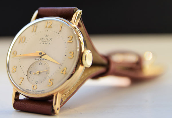 Smiths De Luxe All English 9ct Gold Dress Watch with Arabic Numerals Dated 1963
