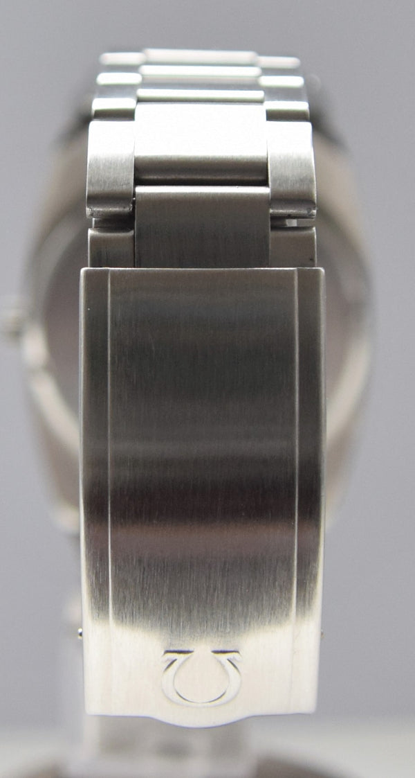 1974 Omega Geneve Automatic Date in Stainless Steel Model 1660191